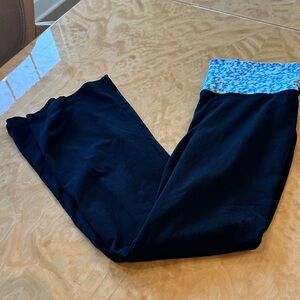 NWT-Old Navy Women's Blue Geometric Track Pants BOOT CUT PETITE LARGE.
